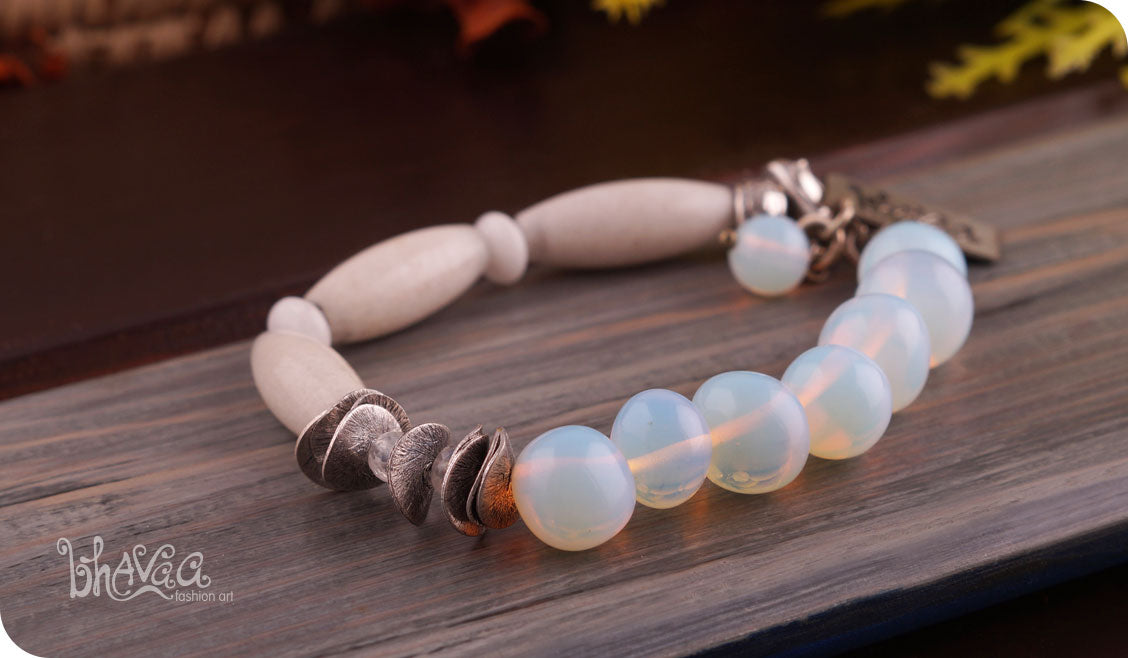 bhavaa Premium Gemstone Jewelry- Bracelet. Subtle Luster Collection, Mark-1 | Gemstones: White Jade, White Opal, Moonstone Faceted, White Jasper, Sri Lankan Moonstone