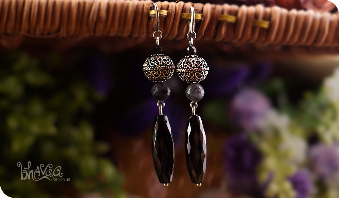 bhavaa Premium Gemstone Jewelry- Earrings. Innate Poise Collection, Mark-1 | Gemstones: Black Agate Faceted, Grey Brazilian Aquamarine Faceted