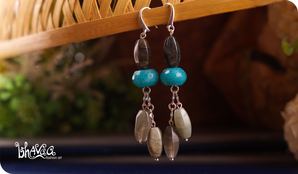 bhavaa Premium Gemstone Jewelry- Earrings. Serene Indulgence Collection, Mark-1 | Gemstones: Blue Agate Faceted, Grey Moss Agate Faceted